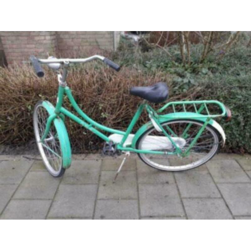 te koop meisjes omafiets 24inch en framemaat43 terugtraprem