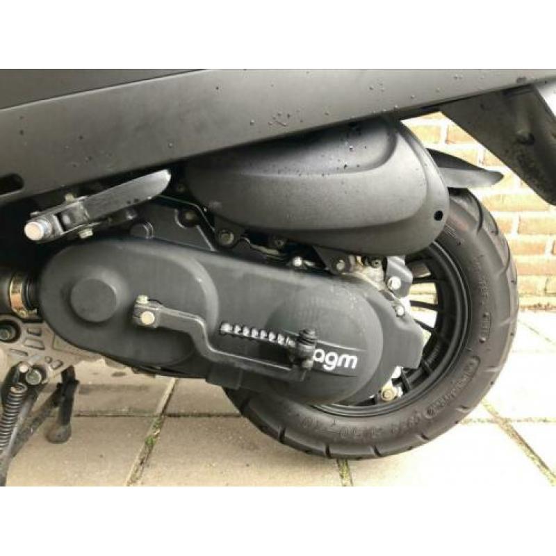 Agm vx50. Super nette scooter