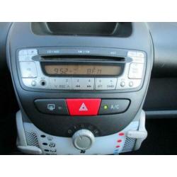 Toyota Aygo 5 x op voorraad prijs vanaf 3495!