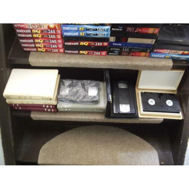 65 videobanden o.a maxell/sony/tdk