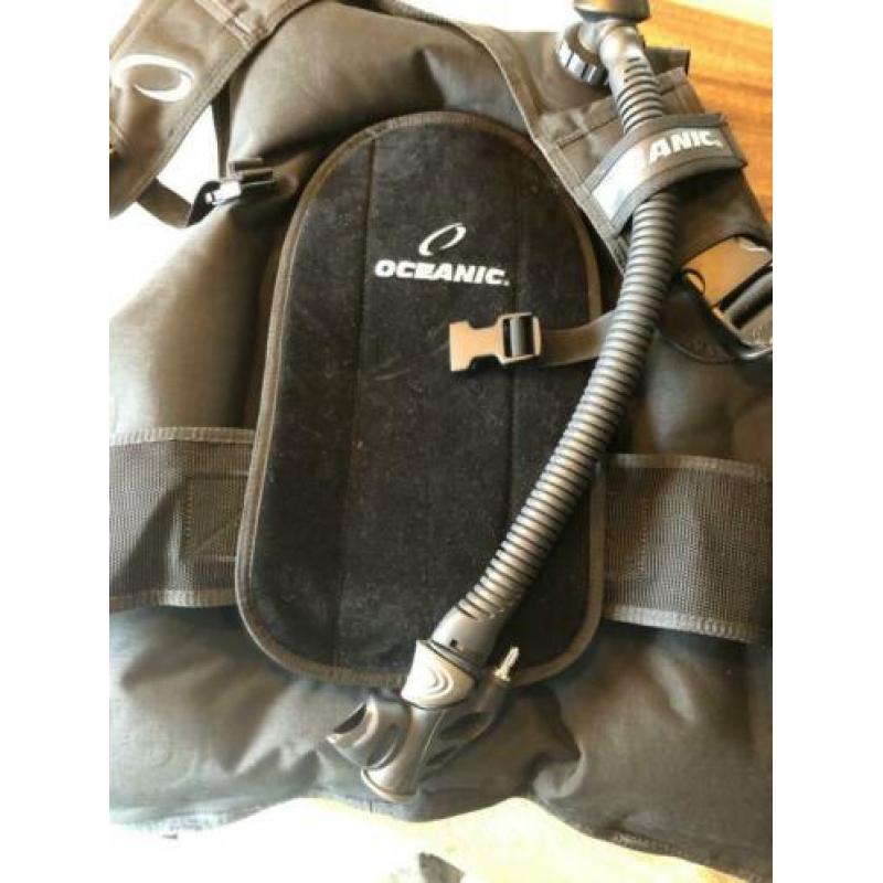 Oceanic trimvest, BCD mt Md