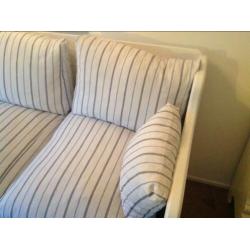 Zware houten brocante bank voor 125,00 €
