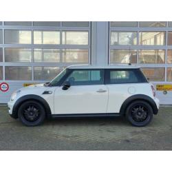 Mini ONE COOPER PEPPER 1.4 VTI ?95PK AURCO MOOIE AUTO!