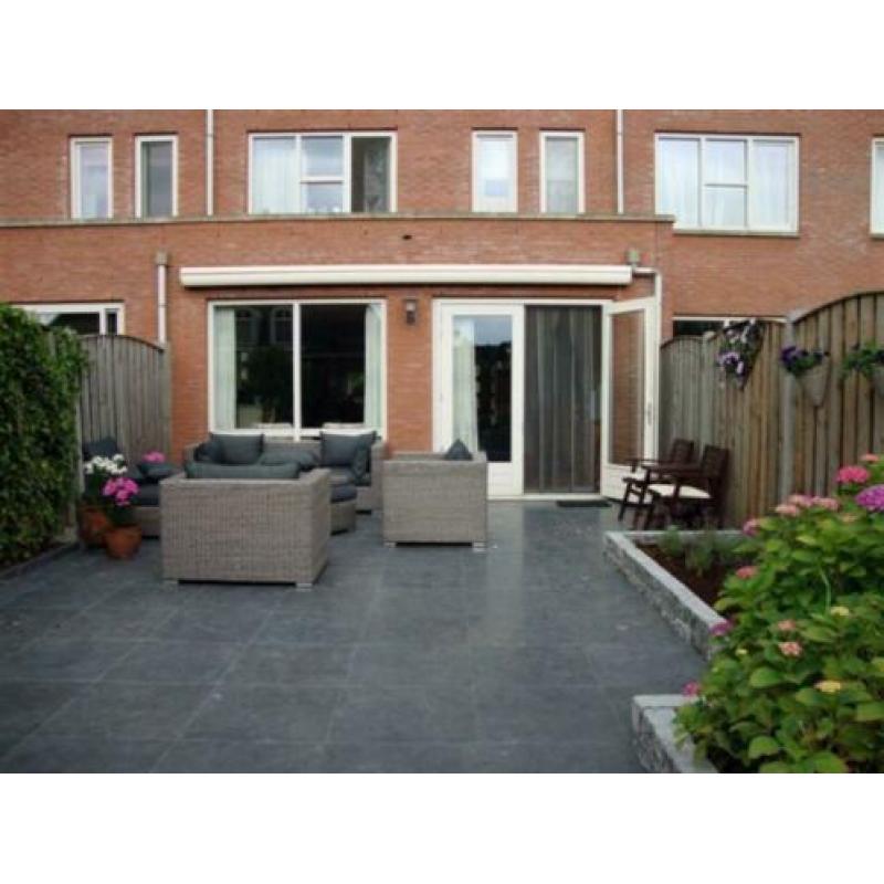 Chinees hardsteen terrastegels 80x80 cm gezoet / facet