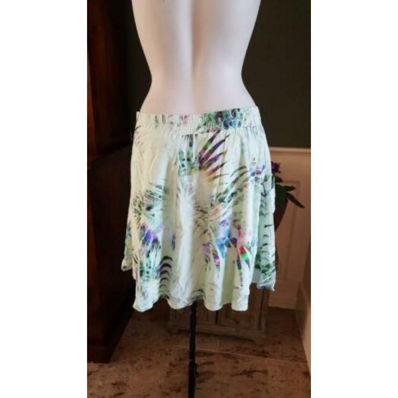 ZGAN prachtige groene SISSY BOY rokje mt L 42/44, rok groen