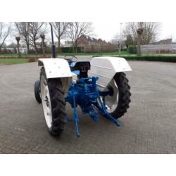 Tractor ford 4600 tractoren