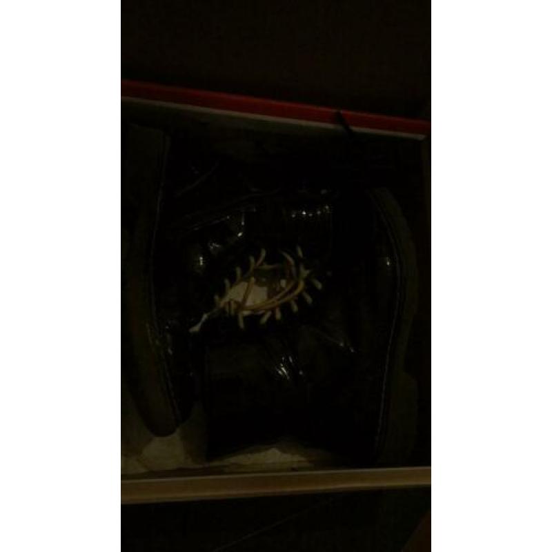 Muyters laarsjes enkellaarzen biker boots zwart lak mt 38