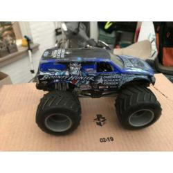 Hotwheels monsterjam monstertrucks xl 1/24