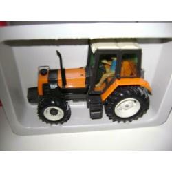 Renault 155-54 TZ van Britains met stocknummer 9497