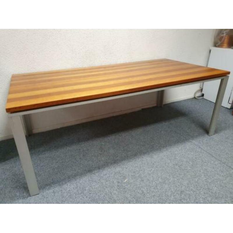 Uitverkoop!! Lourens fisher eettafel / vergadertafel!