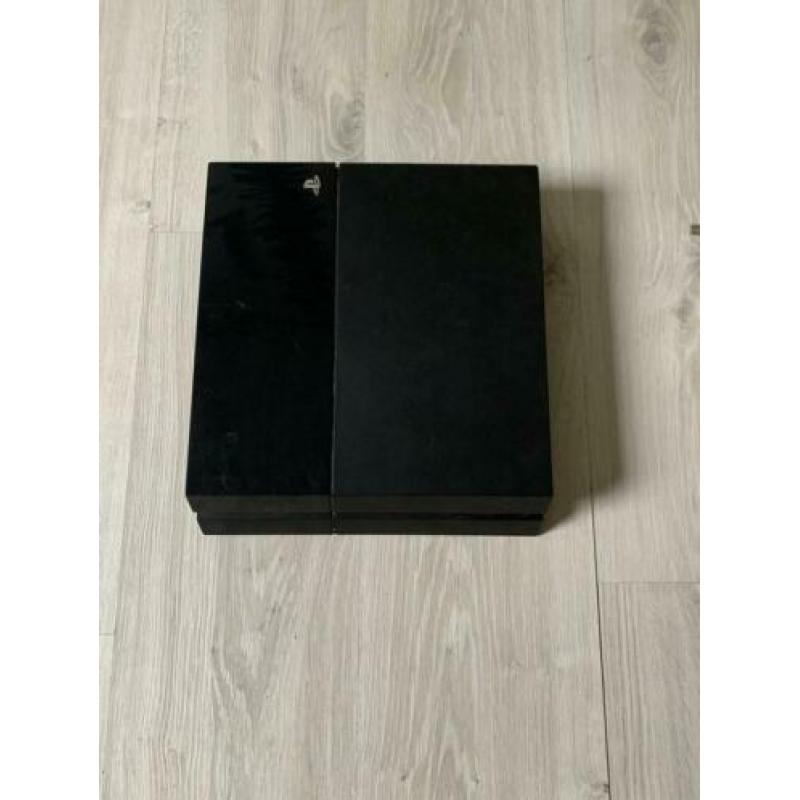 PlayStation 4 500GB inclusief gta 5