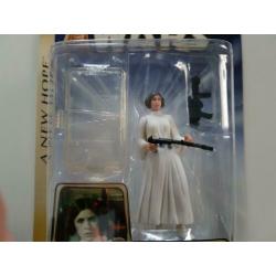 -40% Star Wars Saga 03-28 Princess Leia Organa (Captive)