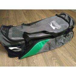 Slazenger Pro cricket kit bag