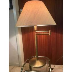 Vintage.Notarislamp.Bronzen verstelbare voet. Textiel kap.