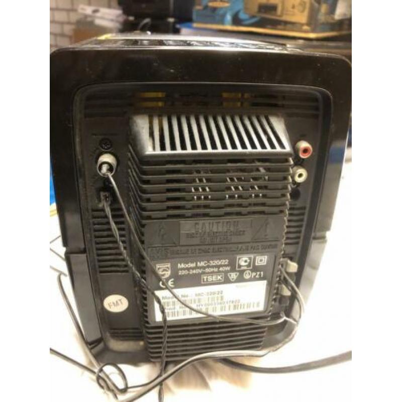 Philips Radio/Cd speler met boxen: MC 320/22