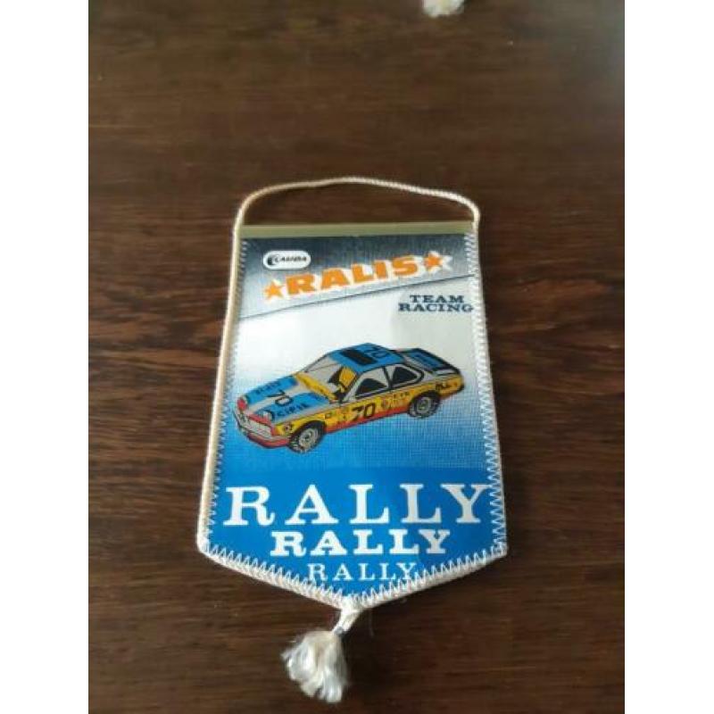 Oude rally vaantjes