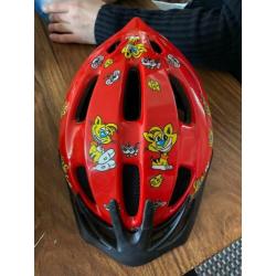 Kinderfiets helm 3 stuks zo goed als nieuw