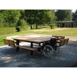 rolstoeltafel muurbank picknicktafel tuintafel terrastafel