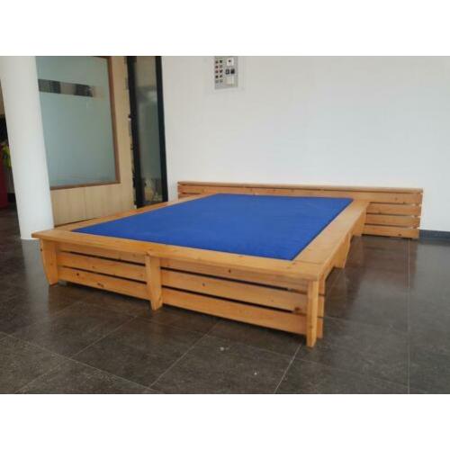 Complete 2 persoons bed grenen