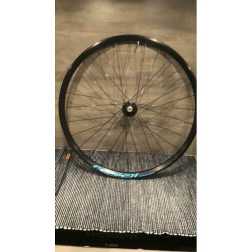 Specialized Roval traverse 29 30mm