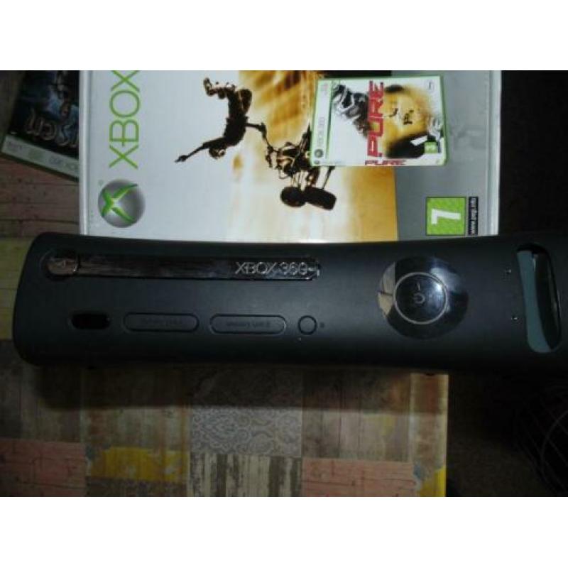 2 keer een Xbox 360 te koop
