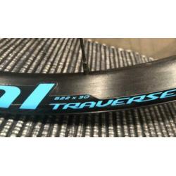 Specialized Roval traverse 29 30mm