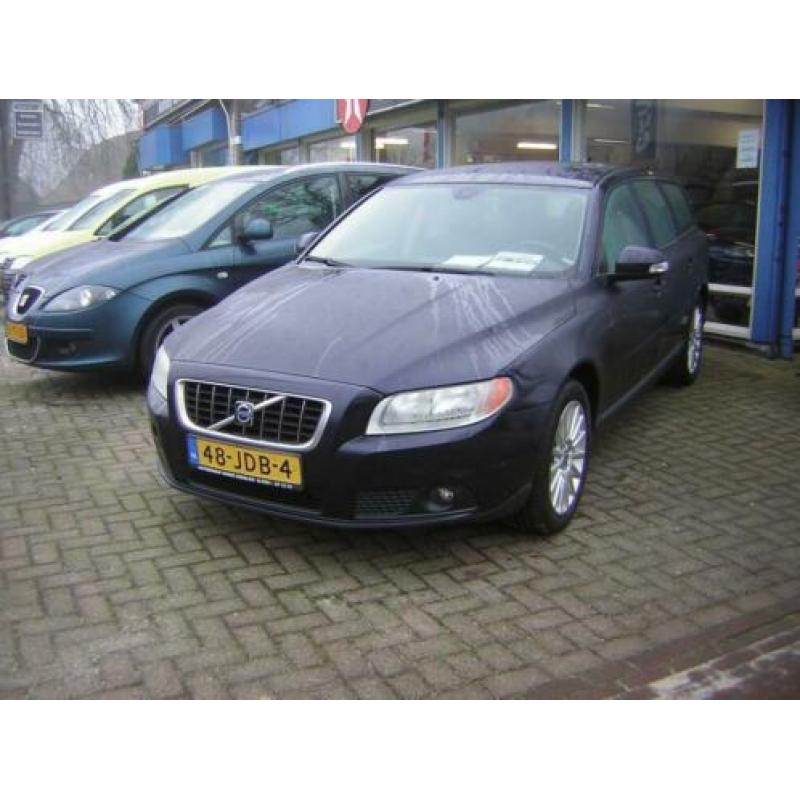 Volvo V70 2.0D Limited Edition NL-auto met logische km's!!!
