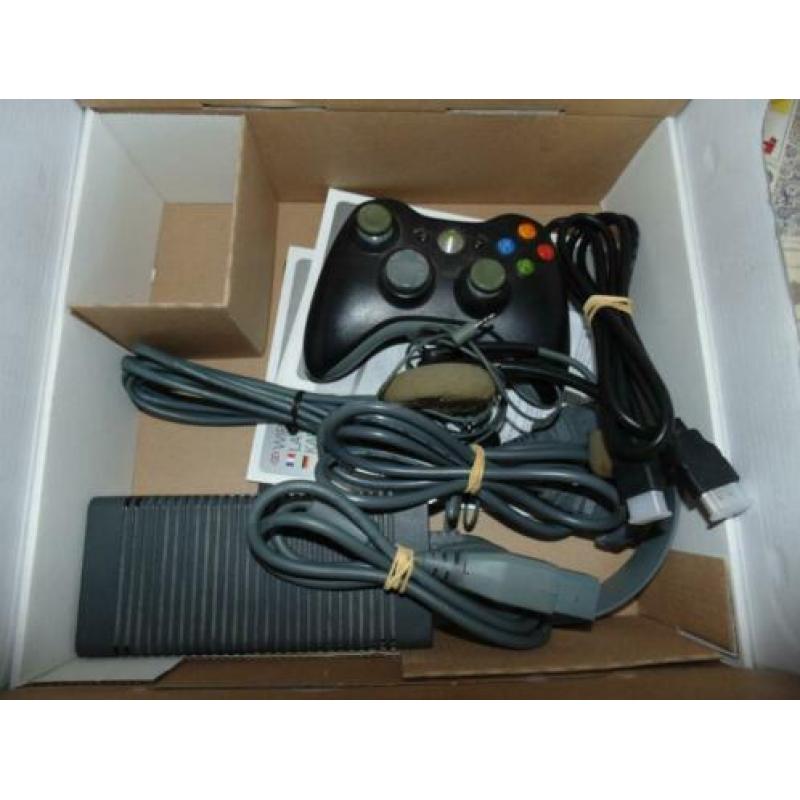 2 keer een Xbox 360 te koop