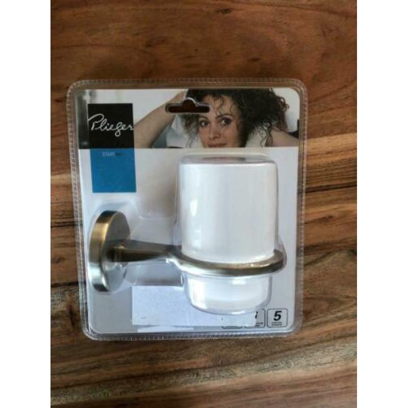 Plieger Cube bekerhouder en zeepdispenser matglas **NIEUW**