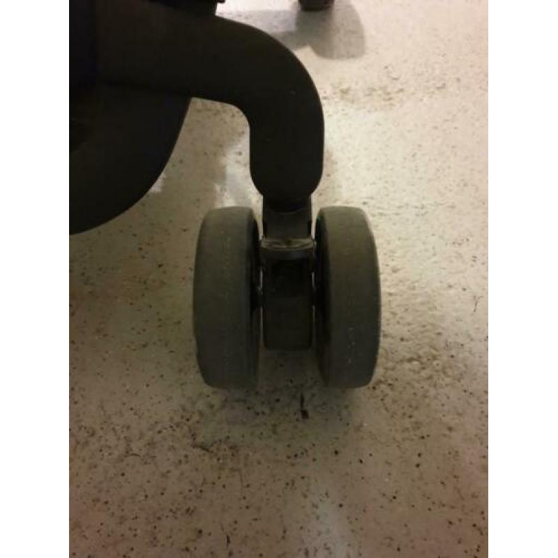 Nuna buggy