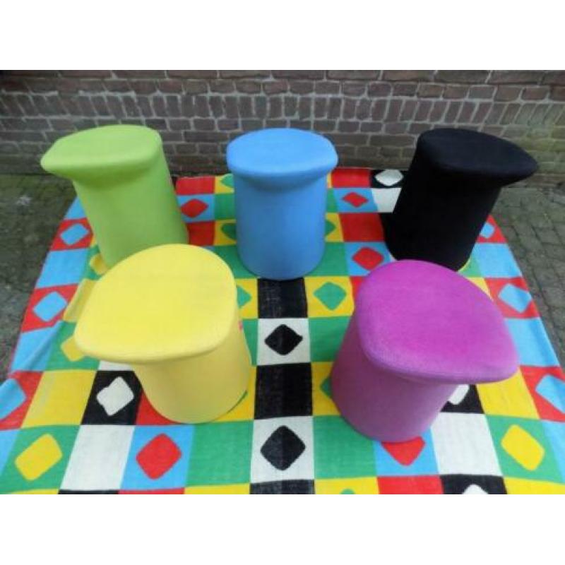 Geel artifort lilla kruk patrick norguet design retro vintag