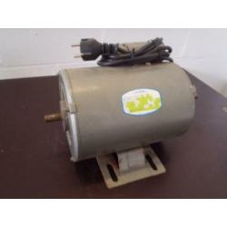 00998 Lichtnet elektromotor 0.74 KW 2800 toeren 220 volt
