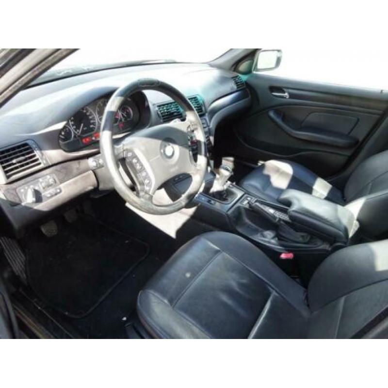 BMW 3-serie Touring 320i Special Executive AIRCO/cruise/LEER