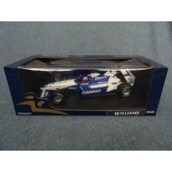 F1 BMW Williams launch car 2002 Montoya Minichamps 1:18