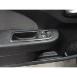 Renault Twingo 1.2-16V Authentique airco 3drs elctr ramen ce