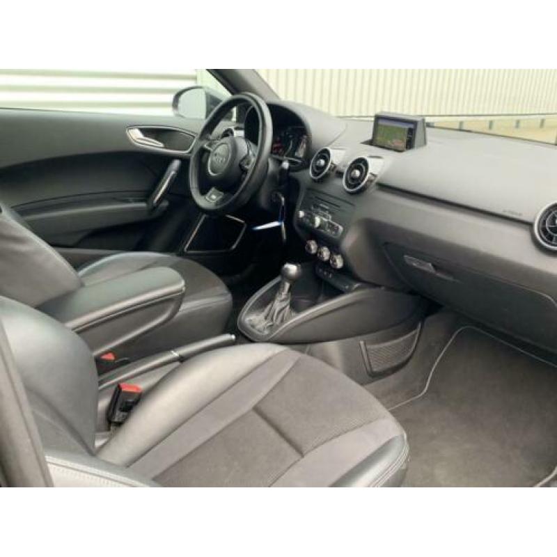 Audi A1 1.4 TFSI S-Line 185PK Automaat/Panoramadak/Navigatie