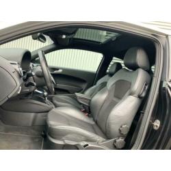 Audi A1 1.4 TFSI S-Line 185PK Automaat/Panoramadak/Navigatie