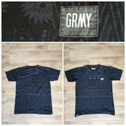 GRMY T-shirt Maat L