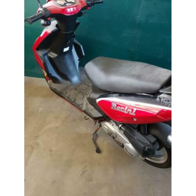Mooi snorfiets 2014