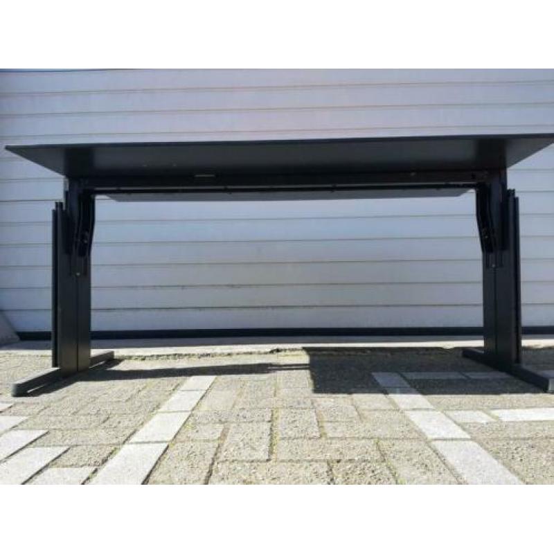 6 stuks Ypso bureau bureaus kantoor tafel zwart beuken