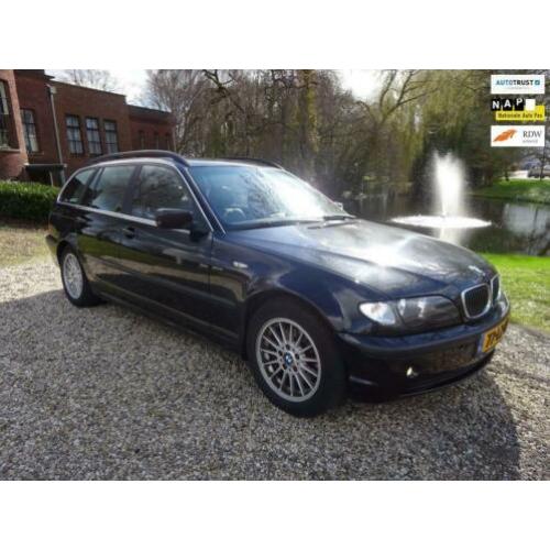 BMW 3-serie Touring 320i Special Executive AIRCO/cruise/LEER