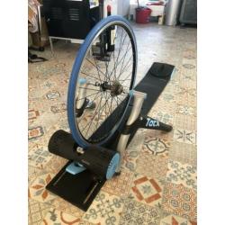 Tacx Genius trainer