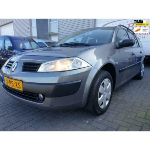 Renault Mégane Grand Tour 1.6-16V Authentique Basis 5 deurs