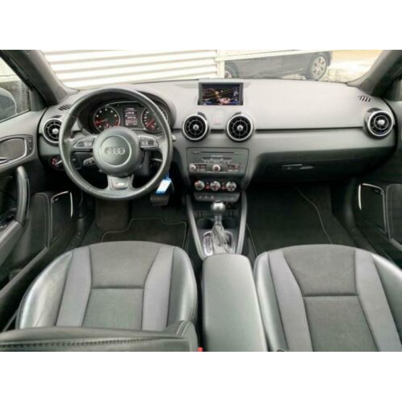 Audi A1 1.4 TFSI S-Line 185PK Automaat/Panoramadak/Navigatie