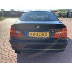 BMW 3-Serie 1.8 I 316 Facelift 2003 Zwart
