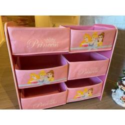 Kastje voor kinder kamer