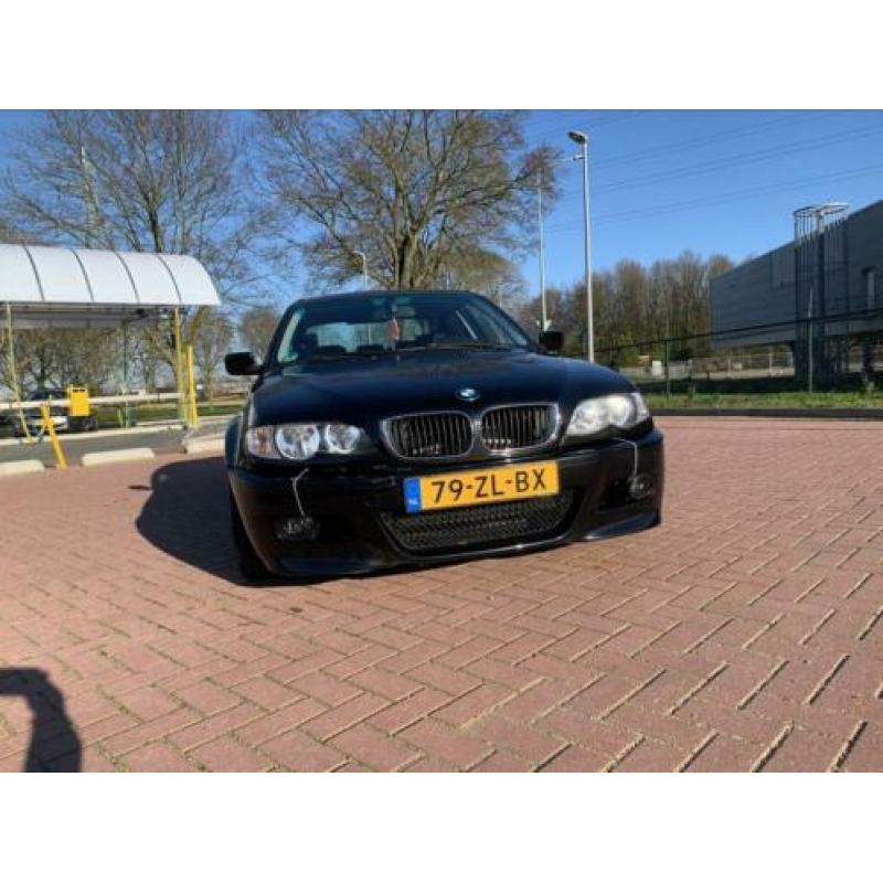 BMW 3-Serie 1.8 I 316 Facelift 2003 Zwart