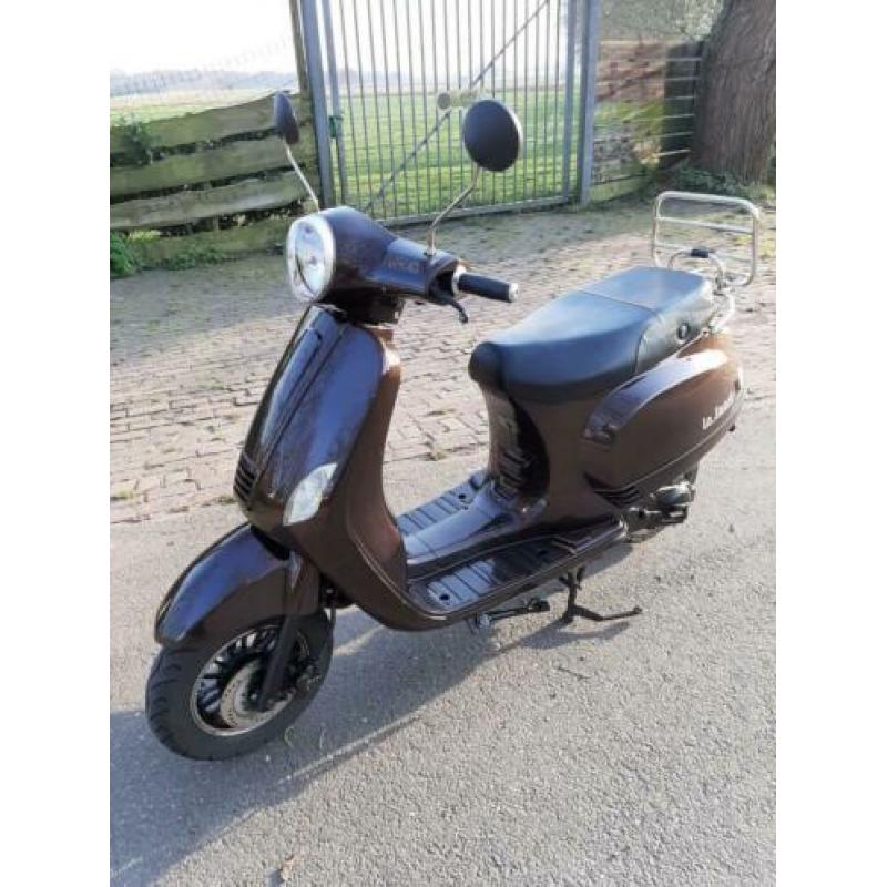 LA SOURIS (vespa look) | 45km/u