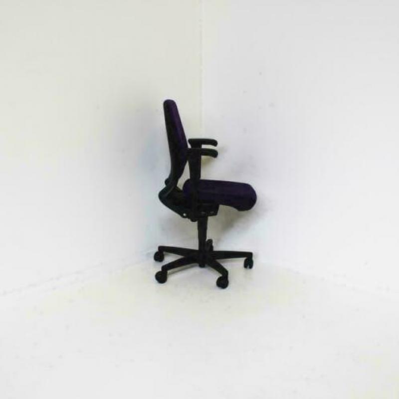 Ahrend 230 Bureaustoelen, Burostoelen,Hoge rug, PAARS/Zwart