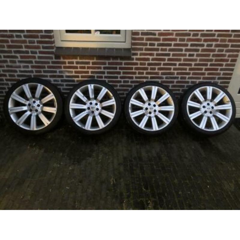 22 inch Range Rover velgen.